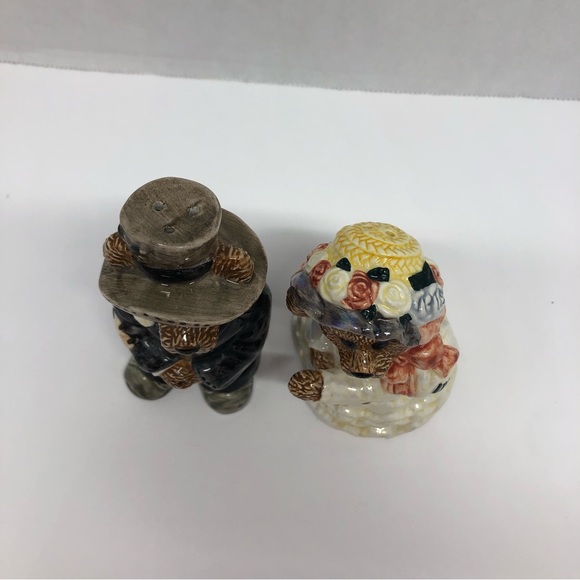 VTG Bearware Pottery Bride Groom Salt Snd Pepper Shakers Edition# 7E/ 2942 TBC98 - Picture 8 of 9